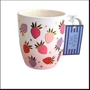 🔹️Luna And Sage🔹️ Beautiful Colorful  Strawberry Mug NWt ✨️🍓